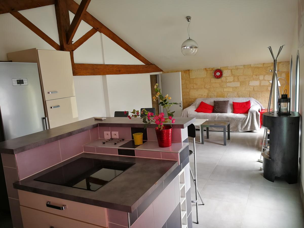 Appartement De Charme Bordeaux Chatrons מראה חיצוני תמונה